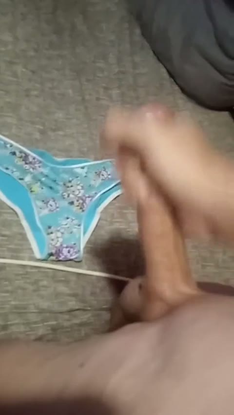 I’m jerking off to my ex’s panties I found in the closet mmm